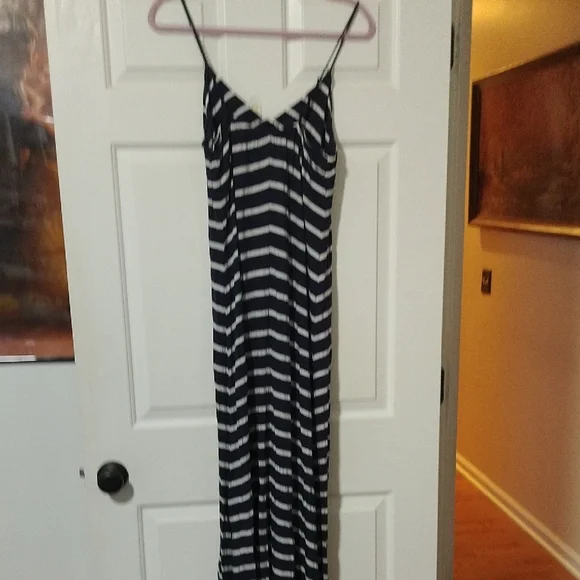 Tommy Hilfiger Navy and White Striped Maxi Dress - Picture 2 of 3